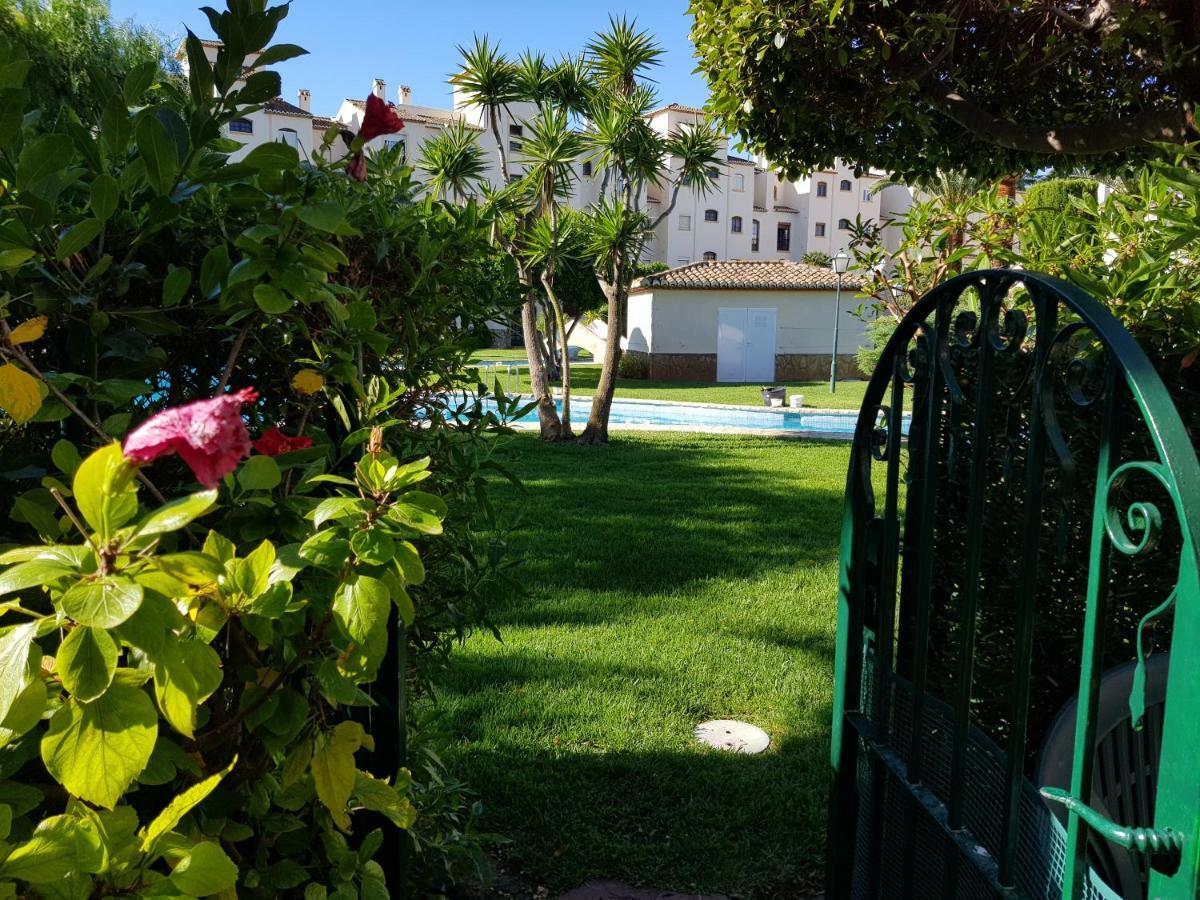 Javea - La Isla Екстериор снимка