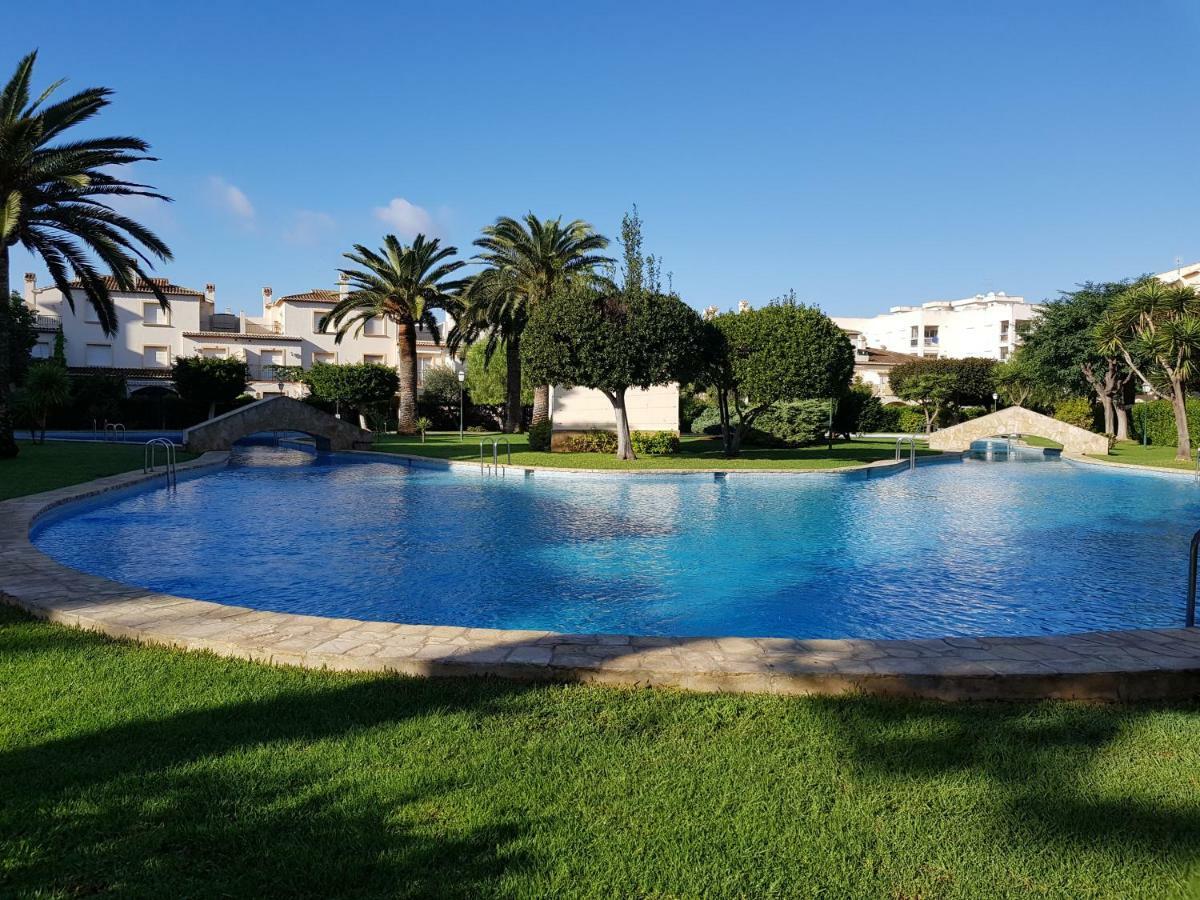 Javea - La Isla Екстериор снимка