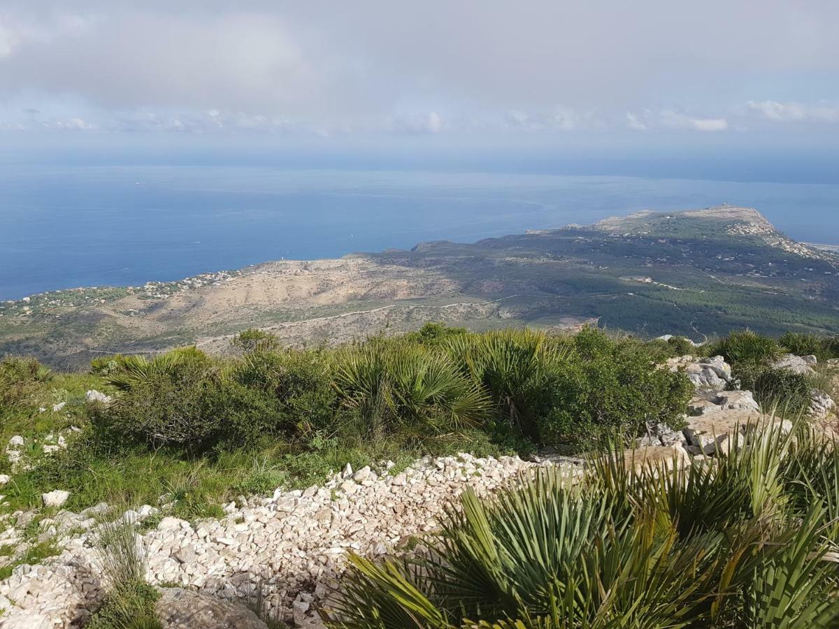 Javea - La Isla Екстериор снимка
