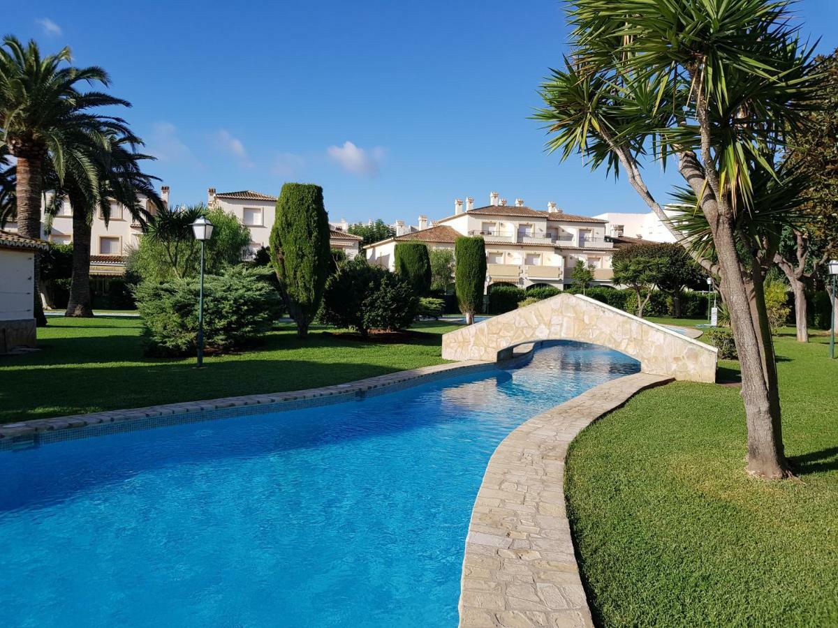 Javea - La Isla Екстериор снимка